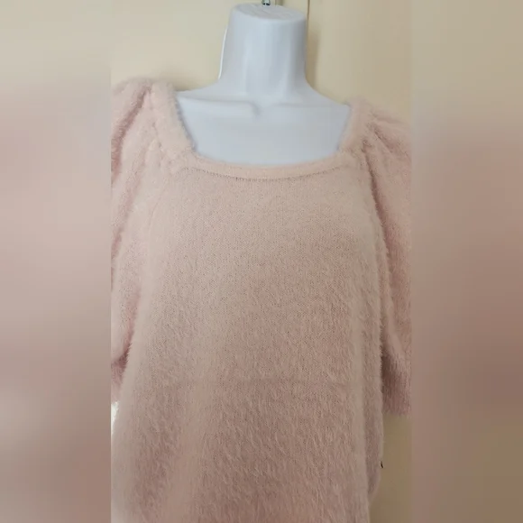 Love Scarlett pink fluffy top - Picture 2 of 10